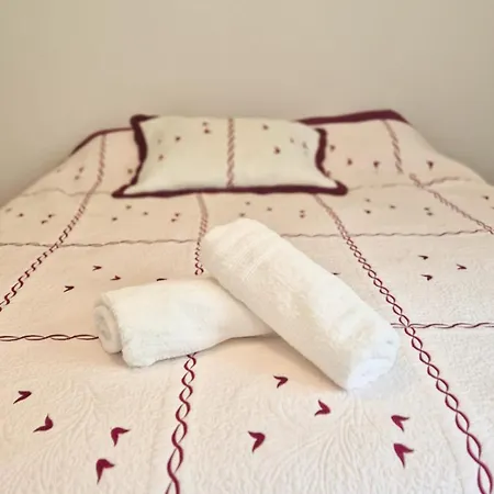 T4 Avec Grande Terrasse - Bbq - Parking Lejlighed