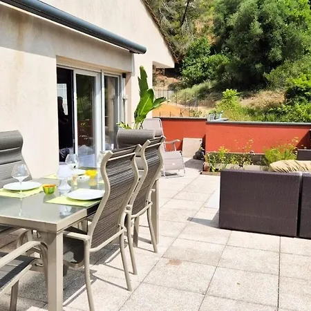 T4 Avec Grande Terrasse - Bbq - Parking