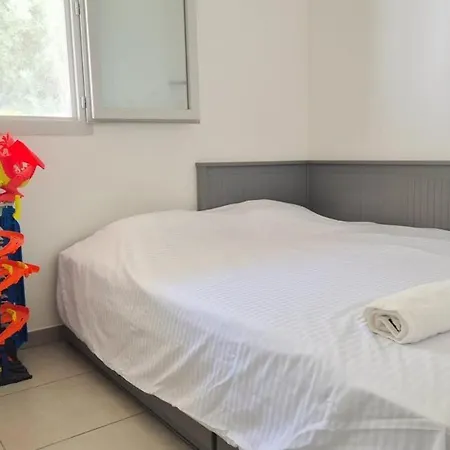 T4 Avec Grande Terrasse - Bbq - Parking *