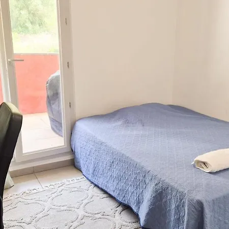 T4 Avec Grande Terrasse - Bbq - Parking