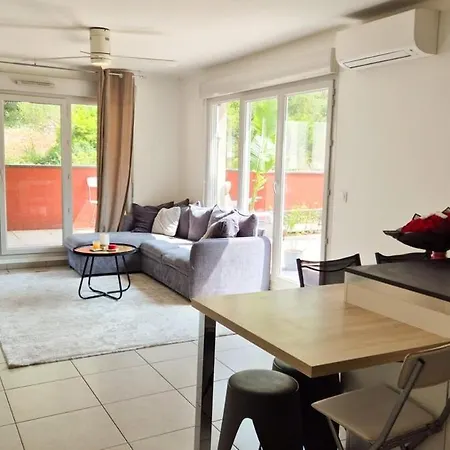 T4 Avec Grande Terrasse - Bbq - Parking *