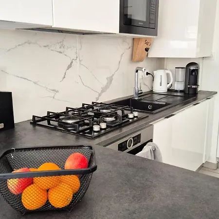 T4 Avec Grande Terrasse - Bbq - Parking