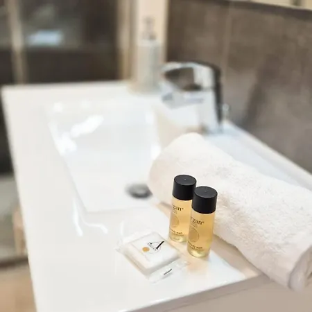 Lejlighed T4 Avec Grande Terrasse - Bbq - Parking *